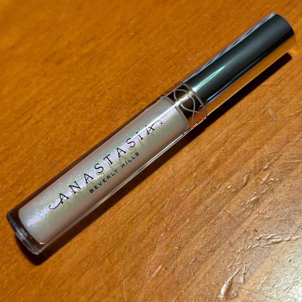 Anastasia Beverly Hills Lip Gloss Moon Jelly - Picture 3 of 15